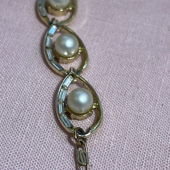 Vintage DODDS-11w30st inc faux pearl rhinestone baguettes parure set Rare estate - Picture 10 of 10